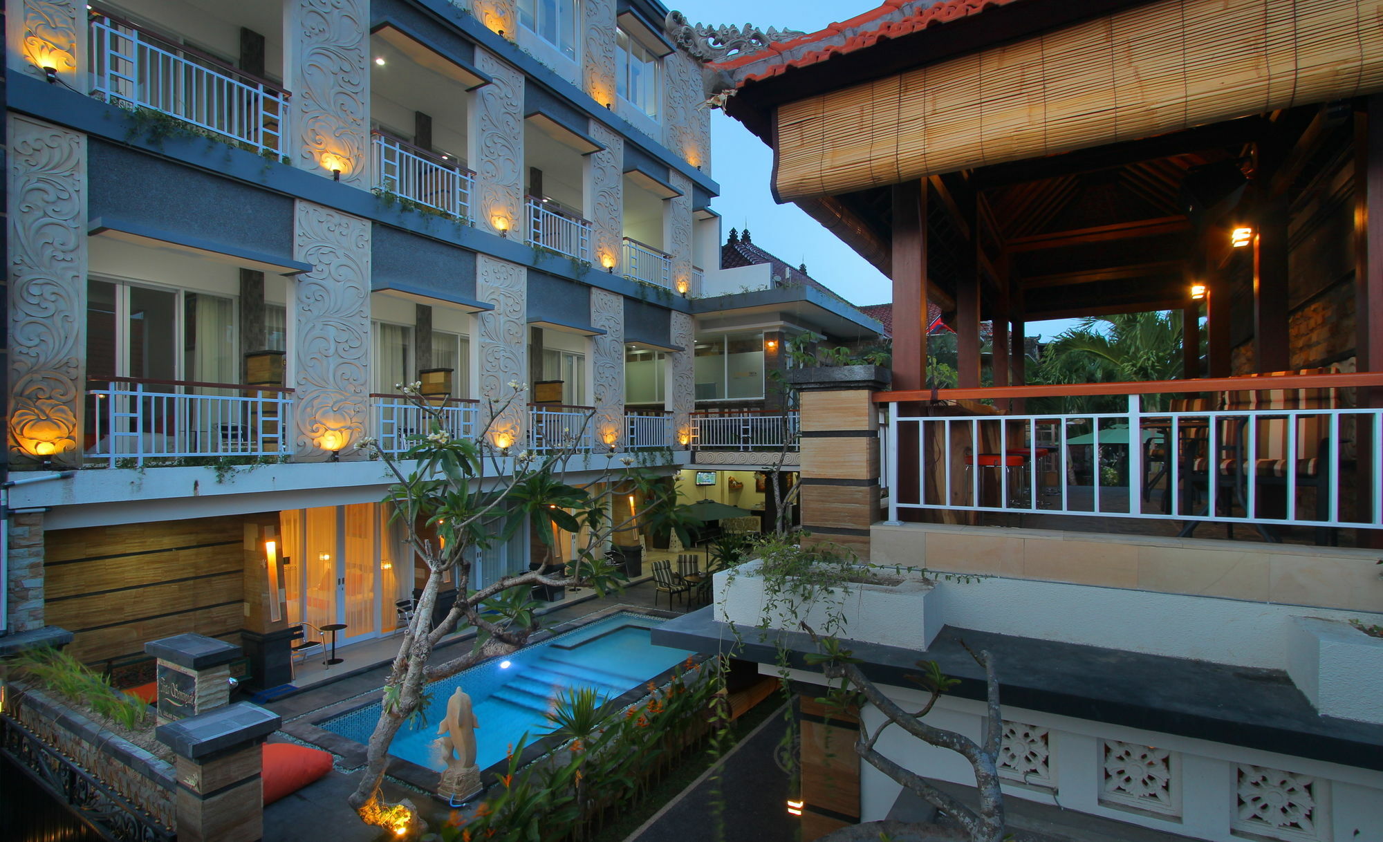 Lotus Tirta Seminyak Hotel Exterior photo